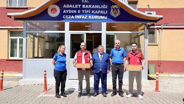 Aydın’da mahkumlara cevizli baklava ikramı