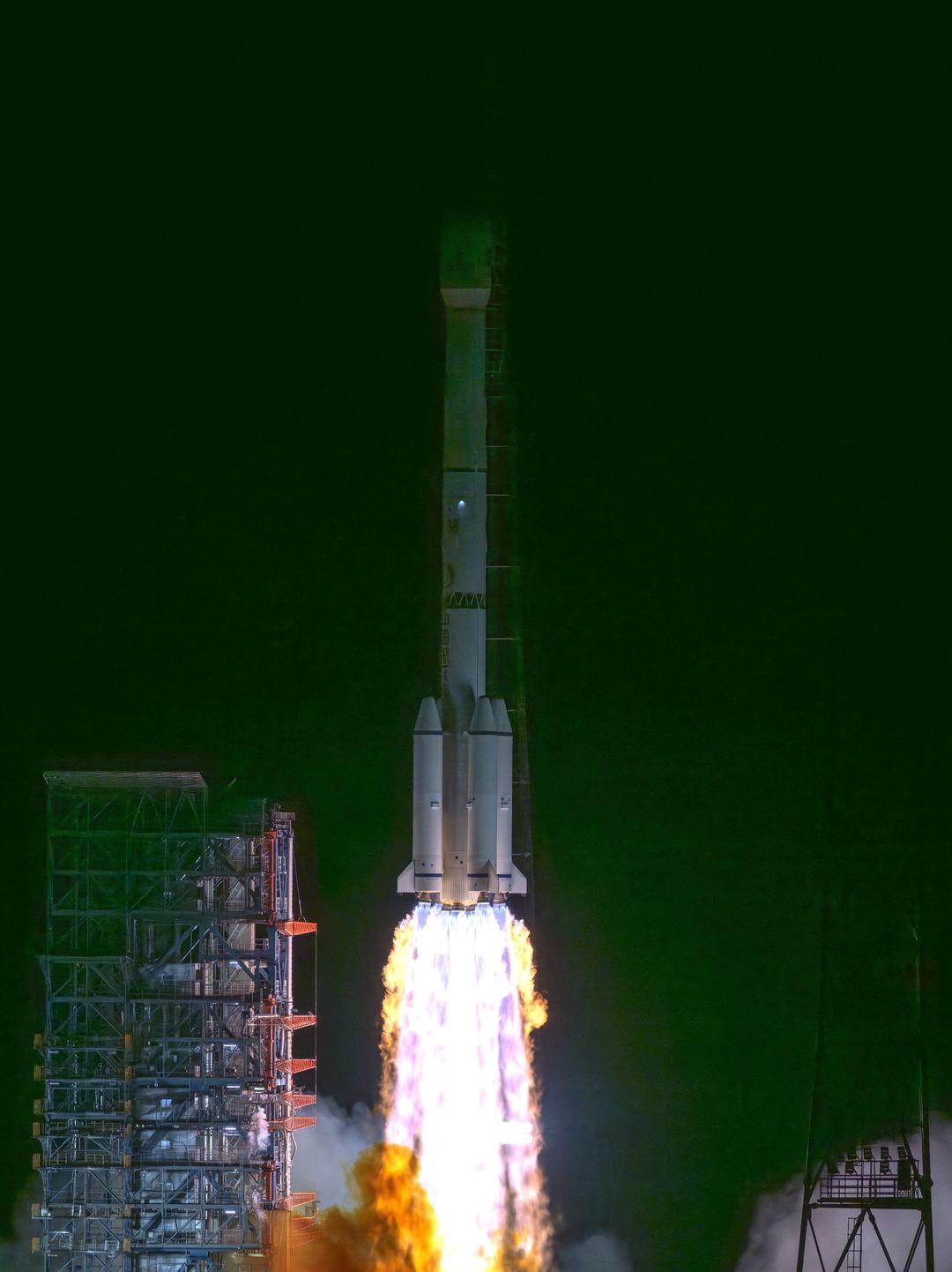 Çin, asteroit keşfi için Tianwen-2’yi uzaya gönderdi 1