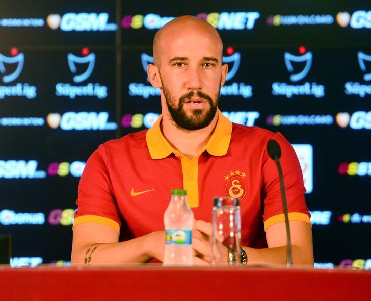 Fatih Terim Latovlevici'yi takımda istemiyor G4