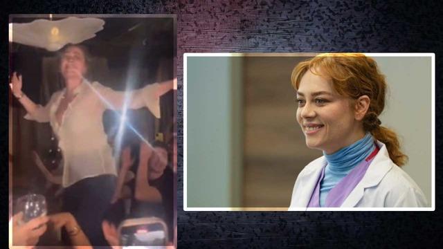 Sezon finali sonrası eğlenceye doyamadı! Bahar'ın yıldızı Demet Evgar coştukça coştu! Dayanamayıp masaya çıktı