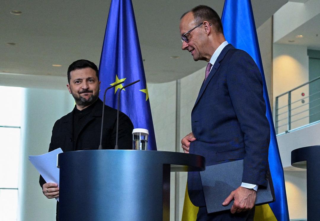 2025-05-28T122930Z_1636671012_RC20REAJACFQ_RTRMADP_3_UKRAINE-CRISIS-GERMANY-MERZ-ZELENSKIY