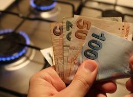 Bakan Bayraktar açıkladı! Elektrik ve doğal gaza zam gelecek mi? Yaz aylarını işaret etti