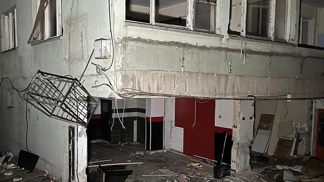 İzmir'de sır olay! Metruk binada siyah poşetler içerisinde 3 insana ait kafatası ve kemik parçaları bulundu