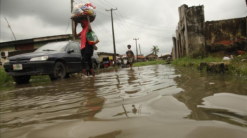 Nijerya'da aşırı yağışların neden olduğu seller 21 can aldı