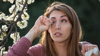 Göz nezlesine karşı ilk kural: Kaşımayın! Göz kaşıntısına dikkat! Kalıcı göz hastalıklarına yol açabilir bahar gözünüze vurmasın