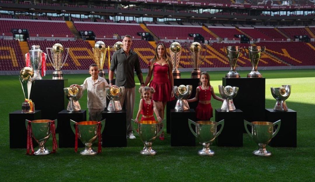 Muslera nın yeni takımı Penarol mu? İlk ağızdan doğrulandı: "Bir toplantı yaptık" 1
