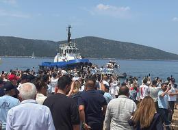 Bodrum'da üretilen ultra lüks yat suya indirildi! 1,2 milyar lira değerinde...