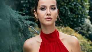 İrem Helvacıoğlu'ndan karnı burnunda poz! 