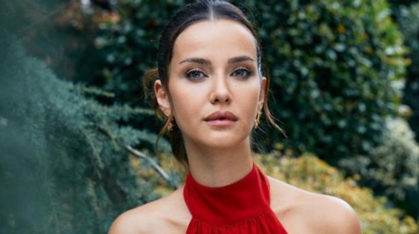 İrem Helvacıoğlu'ndan karnı burnunda poz! 