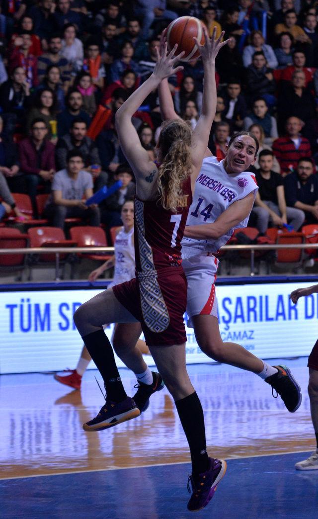 Mersin Büyükşehir Belediyespor - Reyer Venezia: 73-79