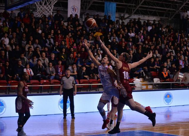 Mersin Büyükşehir Belediyespor - Reyer Venezia: 73-79