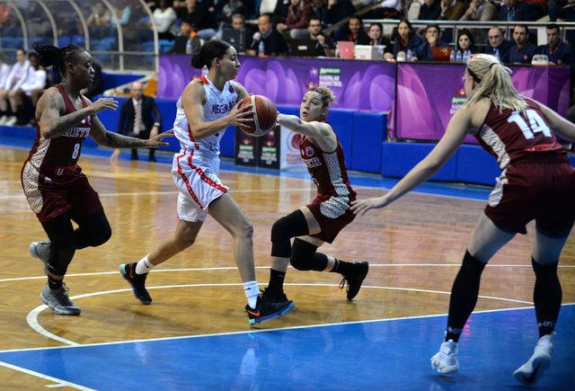 Mersin Büyükşehir Belediyespor - Reyer Venezia: 73-79