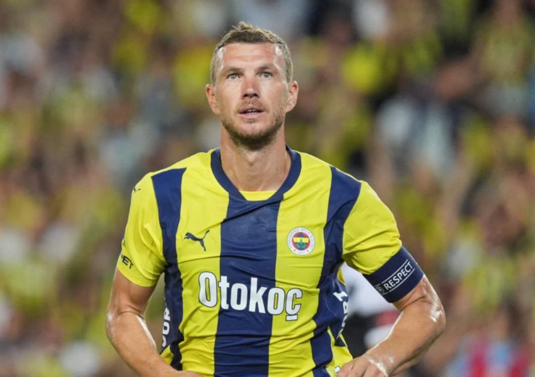 Fenerbahçe nin yıldız golcüsü Dzeko, takımdan ayrıldığını resmen duyurdu! 2