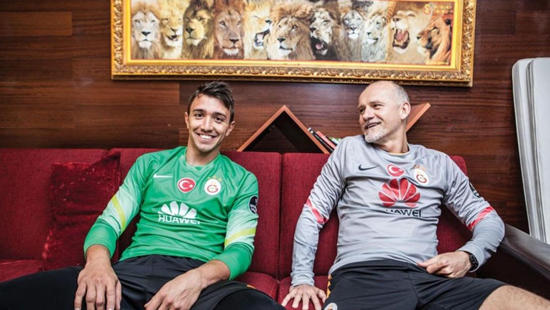 Fernando Muslera ve Mertens e duygusal veda! Tribünlerde gözyaşları sel oldu, bir devir sona erdi... 9