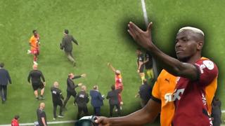 Osimhen, Başakşehir oyuncusunu soyunma odasına çağırdı! Devre arasında gergin anlar