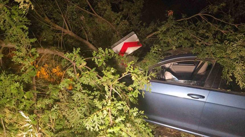 Bursa'da motosiklet ile otomobil çarpıştı: 1 yaralı