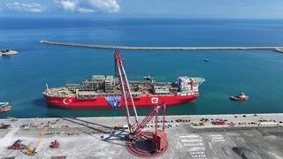 Doğal Gaz üretim platformu Osman Gazi Filyon Limanı'na demirlendi! Erdoğan uğurlamıştı, Türkiye dünyada 6'ıncı oldu... 