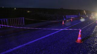 Batman'da çaya devrilen kamyonete ulaşıldı