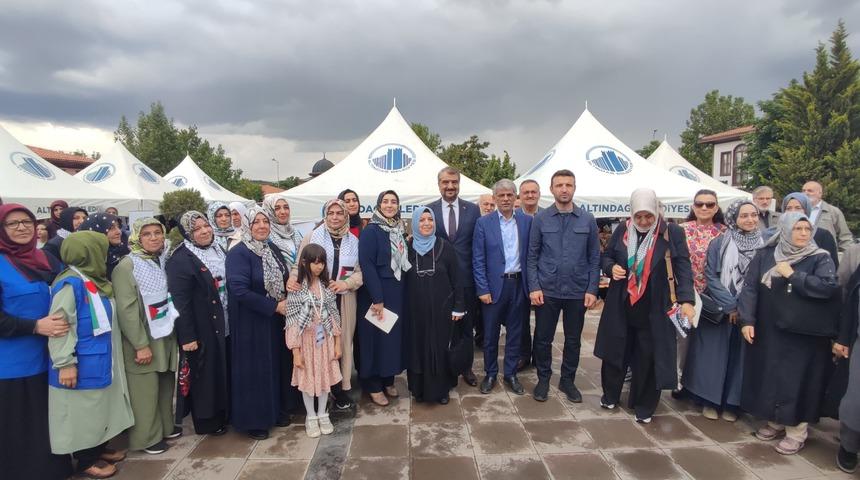 Ankara'da Gazzeli kadın ve çocuklar için yardım sergisi düzenlendi