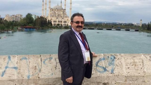 Bolu'da 33 yıldır görev yapan öğretim üyesi kalp krizi geçirerek hayatını kaybetti