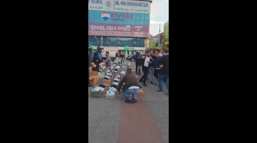 İstanbul - Çekmeköy’de seyyar satıcı zabıtaya bıçak çekti, polis müdahale etti