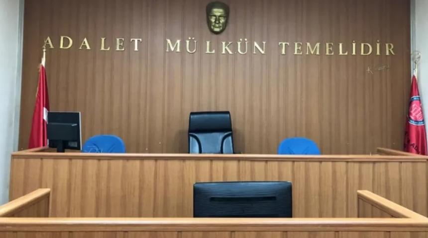 Ankara Adliyesi'nde akıllara durgunluk veren olay... Savcı şifresiyle UYAP sistemine girip dosyaları kapatmış! Zabıt katibi tutuklandı