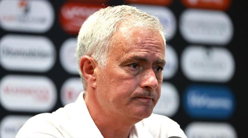 Mourinho Konyaspor galibiyeti sonrası resmen açıkladı: Bazı ayrılıklar olacak...