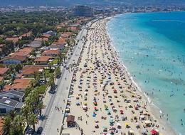 Ünlü tatil bölgesinde yasaklar geldi! Yüzde 13'e düşünce... Sıkıntı derinleşiyor