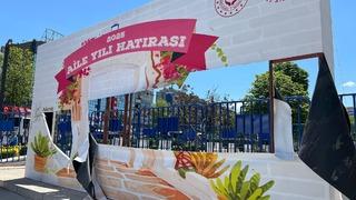 Bakanlık, 'Aile Yılı' panosuna zarar veren gençlerle görüştü