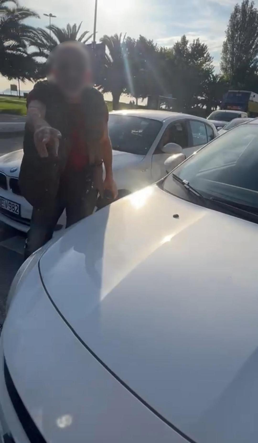1200xauto Marmaray'daki darptan sonra bu kez Maltepe: Kadın sürücüye trafikte dehşet yaşattı! Yanında çocukları da vardı