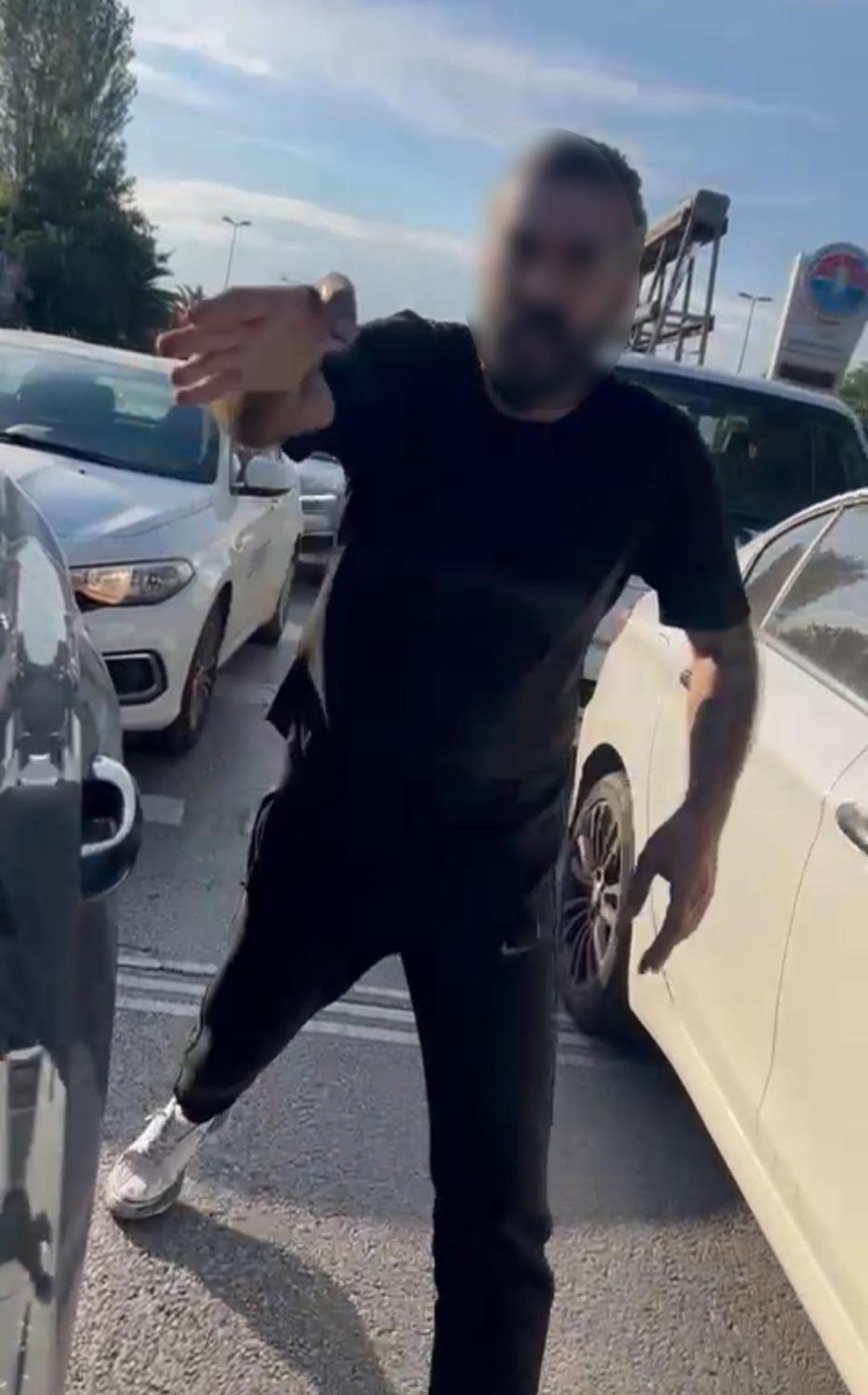 1200xauto Marmaray'daki darptan sonra bu kez Maltepe: Kadın sürücüye trafikte dehşet yaşattı! Yanında çocukları da vardı