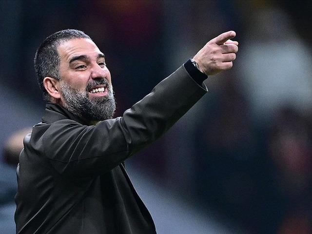 Arda Turan ilk transferini gerçekleştiriyor! Hem de Fenerbahçe'den... 