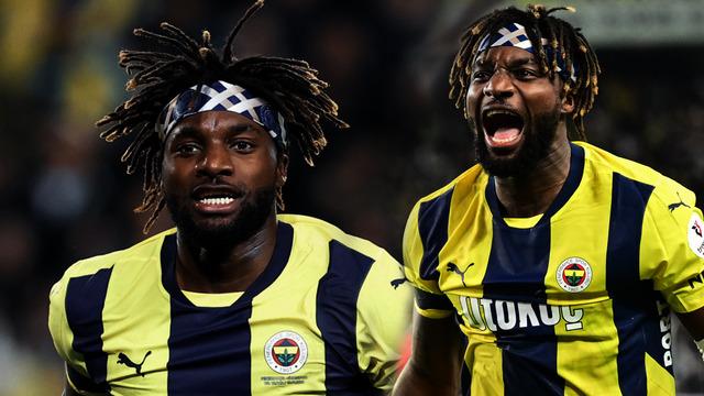 Fenerbahçe'de sezonun üçüncü ayrılığı resmen açıklandı! Yıldız oyuncu sosyal medyadan veda etti