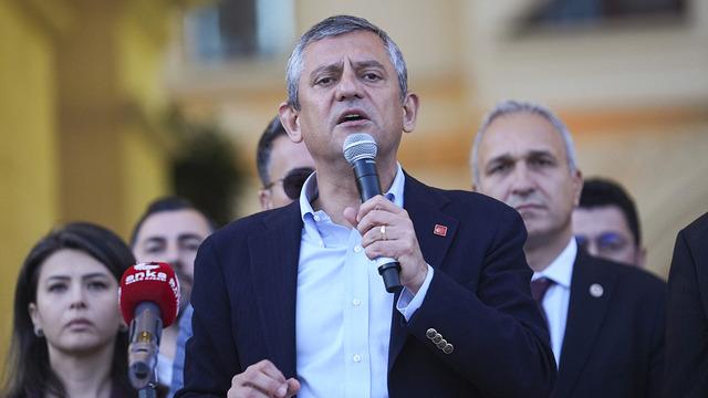 “Hadi yalan desin…” Olay yaratacak iddia! Özel'in o sözlerinin arkasında eski AK Partili isim mi var?