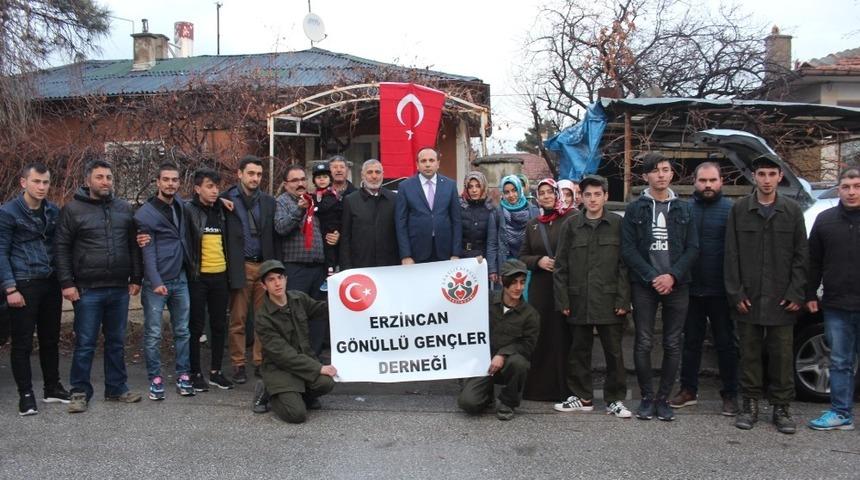 Erzincan&rsquo;ın y&ouml;resel &uuml;r&uuml;nleri Mehmet&ccedil;iğe g&ouml;nderildi