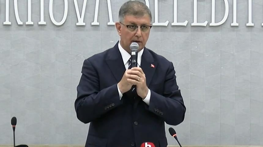 Son dakika | İzmir'de grev sürerken Cemil Tugay toplantıda küplere bindi! "Bu hadsizliği gösteremezsin! Bizim sayemizde örgütlendiniz, neyin peşindesiniz?"