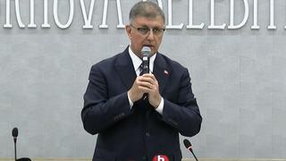 Son dakika | İzmir'de grev sürerken Cemil Tugay toplantıda küplere bindi! Bu hadsizliği gösteremezsin! Bizim sayemizde örgütlendiniz, neyin peşindesiniz?