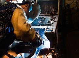 Avro Bölgesi imalat sanayi PMI mayısta 49,4 puana çıktı