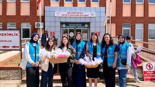 Minik hastalara moral ziyareti