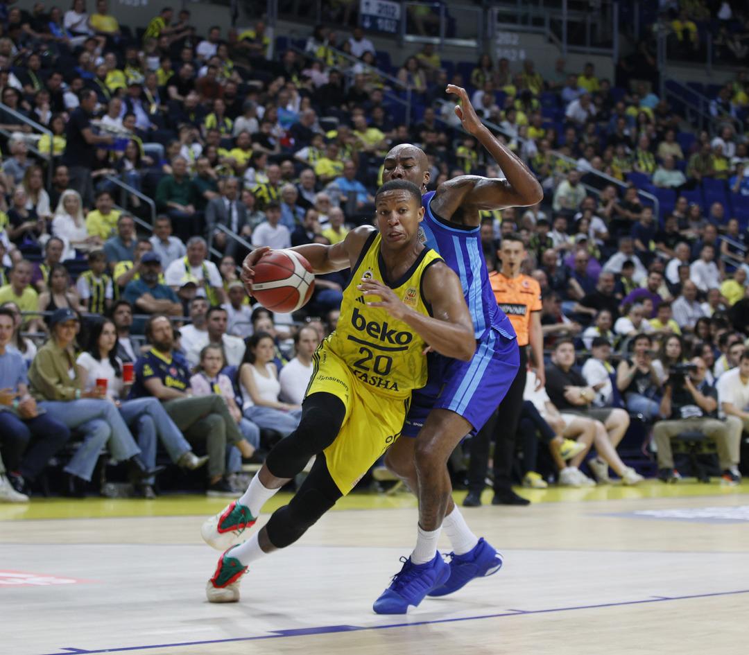 FENERBAHCE-BEKO-BASKETBOL-SUPER-LIGIND_747128_220548 (1)