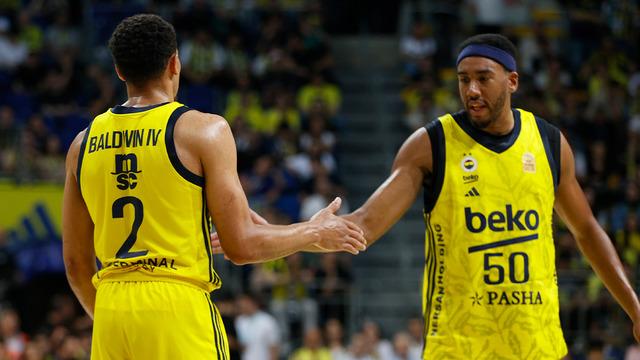 Fenerbahçe Beko, Basketbol Süper Ligi'nde yarı finale yükseldi