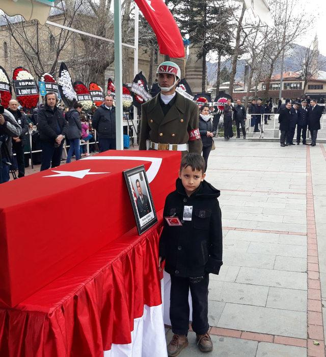 Afrin şehidi, Isparta'da 10 bin kişi tarafından uğurlandı