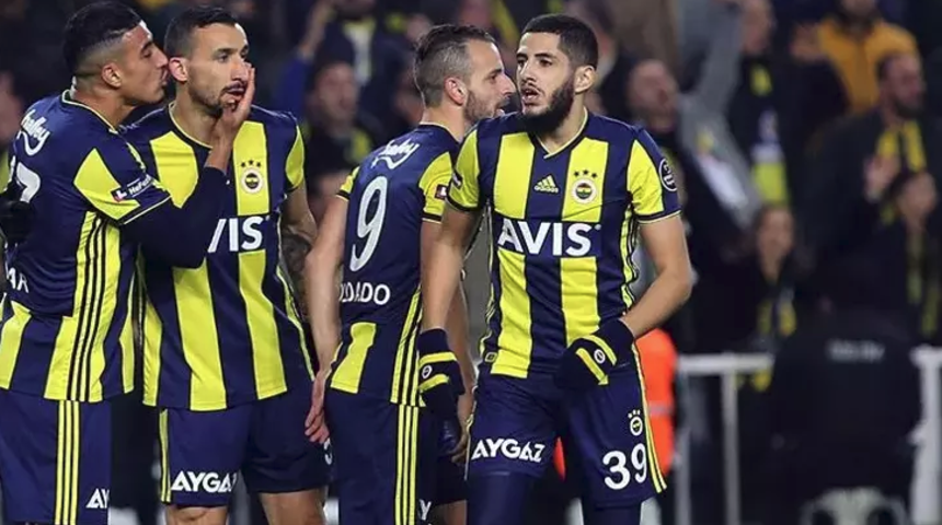 Fenerbahçe için açtı ağzını yumdu gözünü! Eski yıldızdan ağza alınmayacak sözler... "Oyunculara hayvan gibi davranıyorlar, felsefeleri yok"
