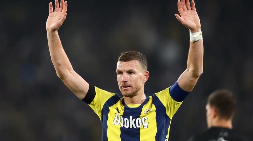 Fenerbahçe'den ayrılan Edin Dzeko'ya Süper Lig ekibinden sürpriz teklif!