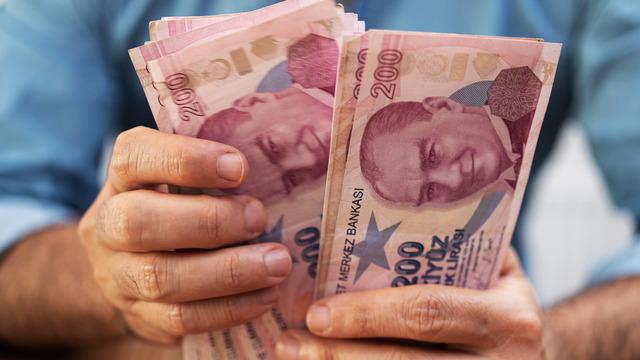 Asgari ücrete ara zam için konuştu, '2900 TL' rakamına dikkat çekti! '6 aylık enflasyonun sonunda...'