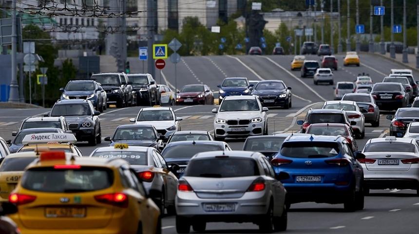 Rusya'da yeni otomobil satışları yüzde 28 azaldı