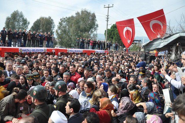 Afrin şehidi Uzman Çavuş Dinek, telefonla görüştüğü annesinden helallik istemiş (2)