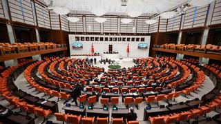 Ceza ve güvenlik tedbirlerini içeren 10. Yargı Paketi TBMM Genel Kurulunda