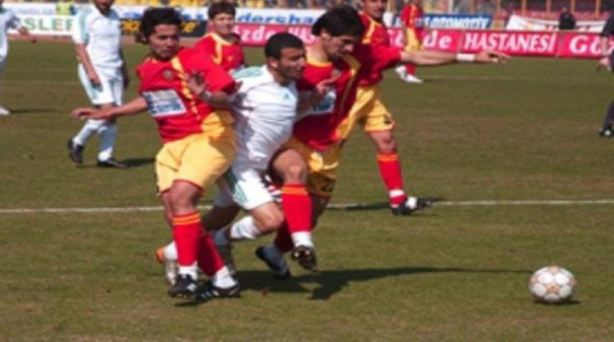 Malatyaspor k&uuml;me d&uuml;şt&uuml;!