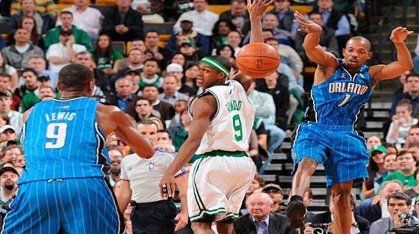 Orlando son şampiyonu devirdi: 95-90